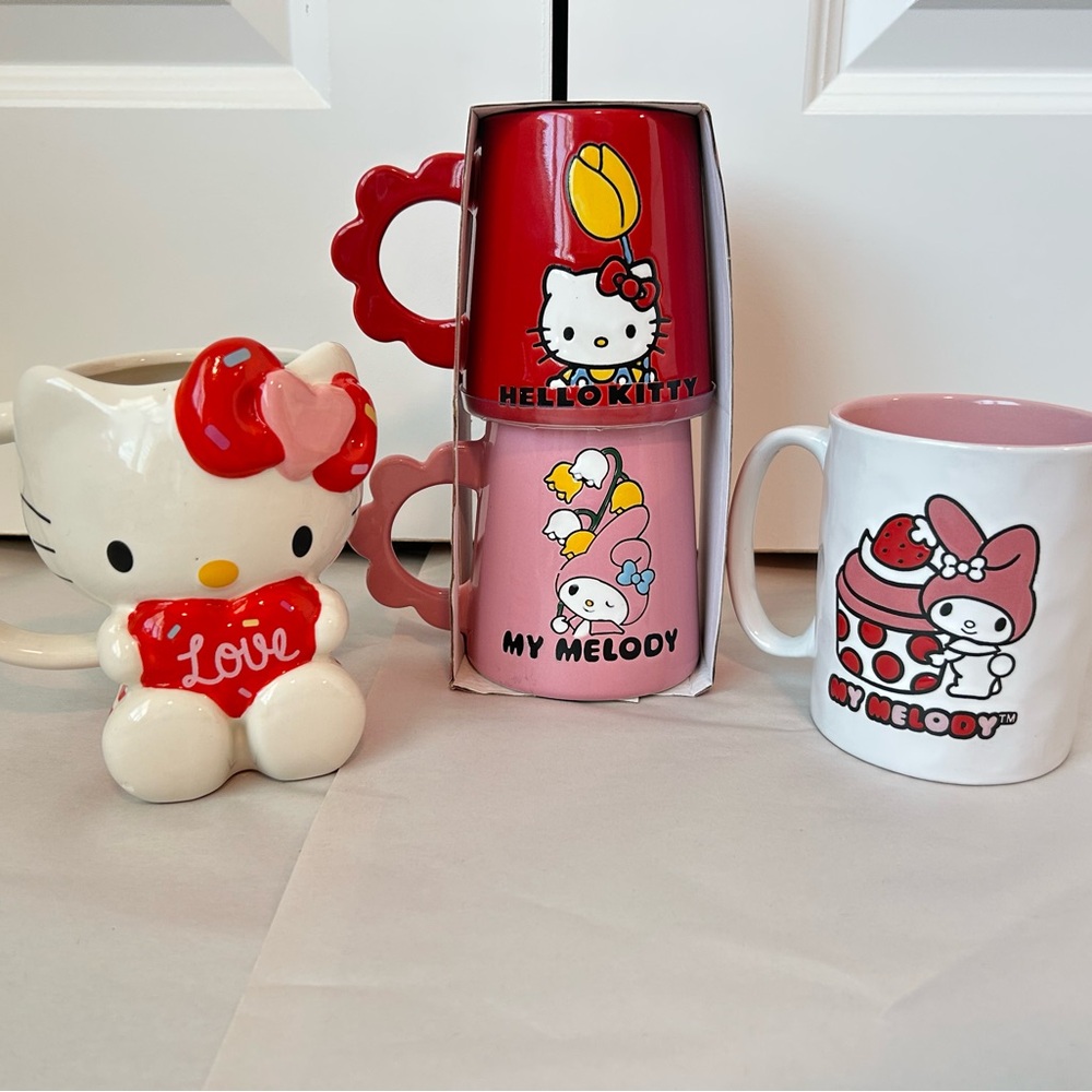 4X Hello Kitty My Melody Sanrio Mug Set